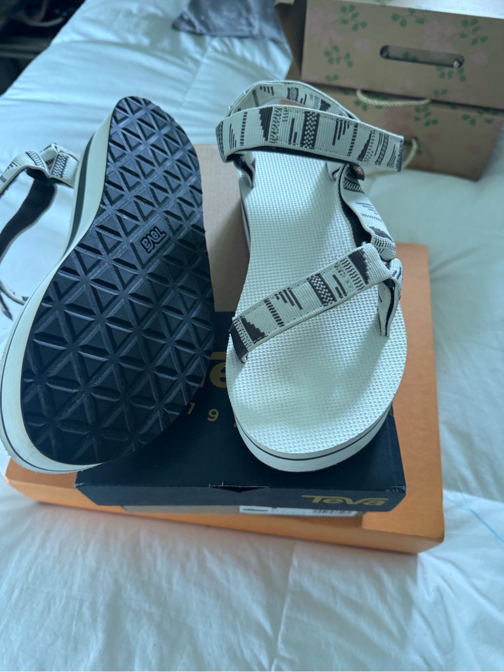 Teva White Patterned Platform Sandals - Picture 4 of 4